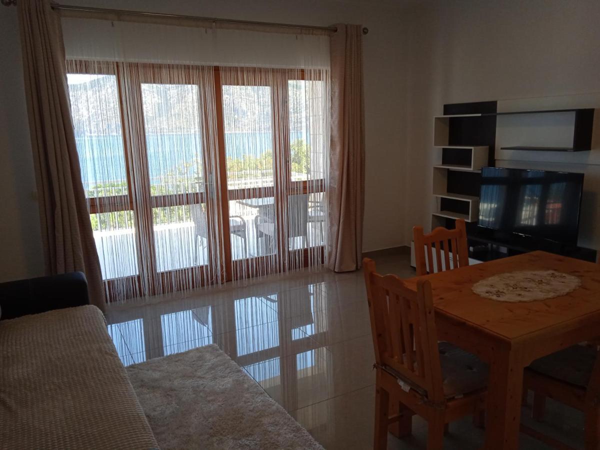 Apartments Aferdita Racisce Ngoại thất bức ảnh